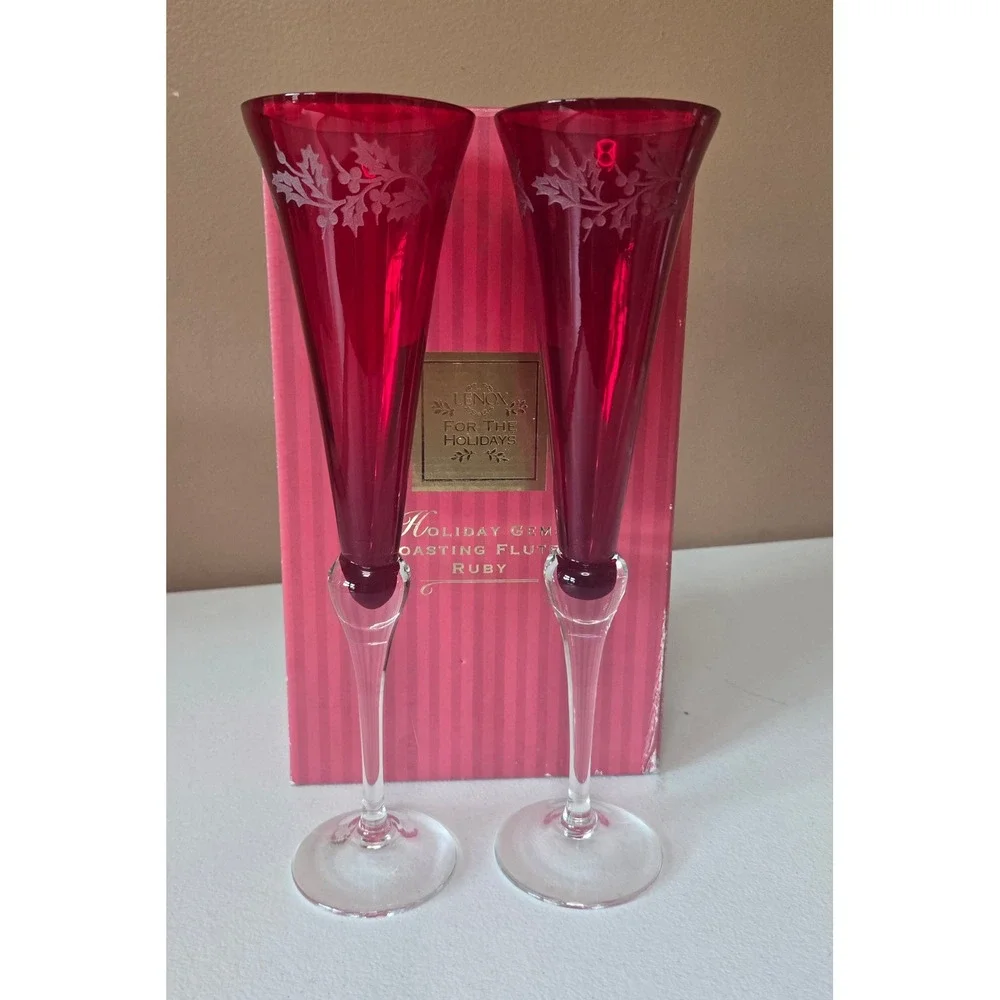 Lenox Holiday Gems Ruby Toasting Flutes Set of 2‎ Red Crystal Boxed 1998